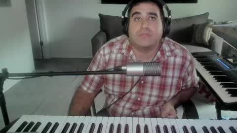 Aaron online show from September 2025 09:51:01 PM