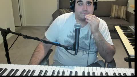 Snapshot of aaroleplayer chatting on May 2026 11:54:01 PM Aaron online show from May 2026 11:54:01 PM
