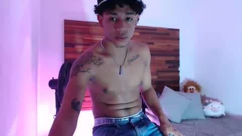 Snapshot of aarom_ chatting on March 2026 06:22:02 PM aarom online show from March 2026 06:22:02 PM