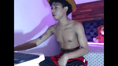 Snapshot of aarom_ chatting on April 2026 10:37:01 PM aarom online show from April 2026 10:37:01 PM