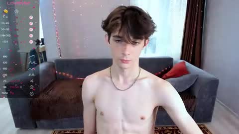 Snapshot of aaron_bang chatting on June 2026 01:45:02 PM Aaron Bang online show from June 2026 01:45:02 PM