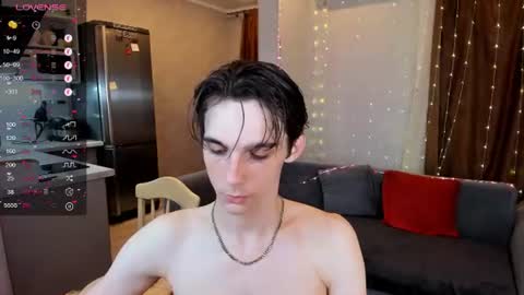 Snapshot of aaron_bang chatting on June 2026 08:14:01 PM Aaron Bang online show from June 2026 08:14:01 PM