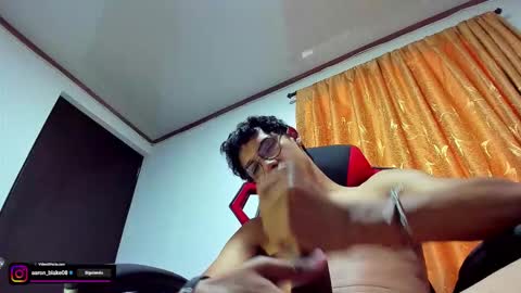 Aaron Blake08 online show from March 2026 06:03:01 PM