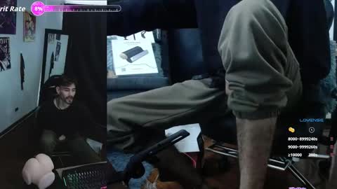 aaron_malikk online show from April 2026 09:05:01 PM