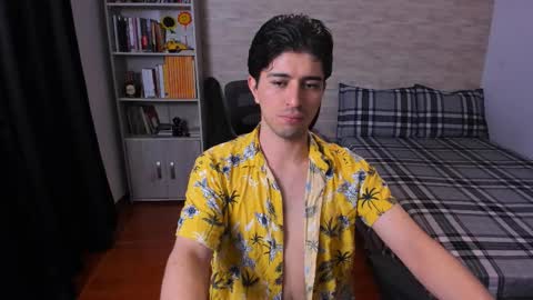 Aaron online show from January 2026 08:00:02 PM