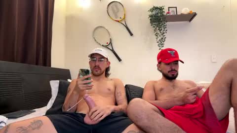 Snapshot of aaron_wheel chatting on June 2026 02:18:02 AM aaron_wheel online show from June 2026 02:18:02 AM