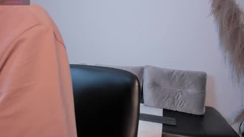 Aaron online show from January 2026 11:02:02 AM