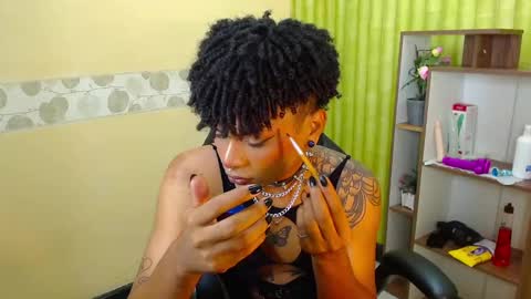 Snapshot of aaronbakers chatting on January 2025 06:45:01 AM im NiallDun online show from January 2025 06:45:01 AM