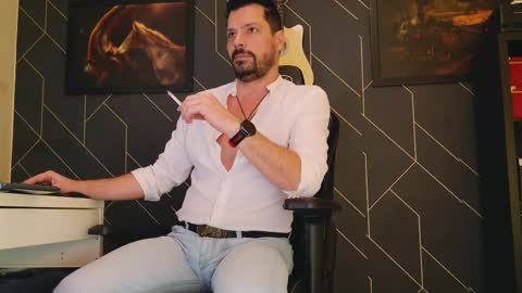 Aaron online show from February 2025 12:19:02 PM