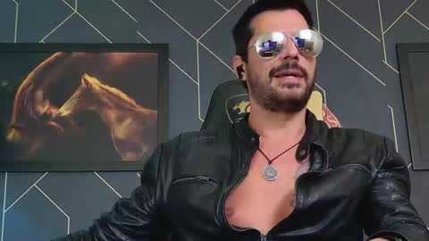 Aaron online show from March 2026 02:52:02 AM