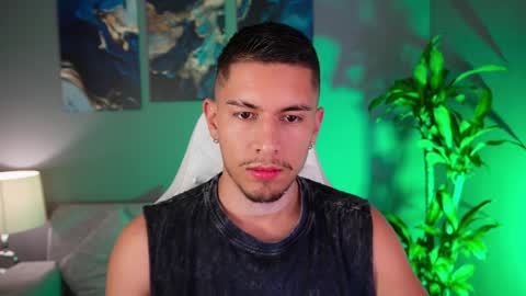 AARON  online show from January 2025 03:43:01 AM