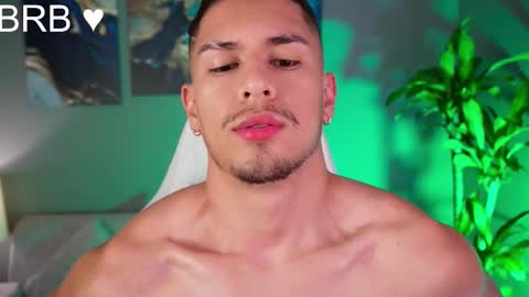 AARON  online show from February 2025 12:42:01 PM