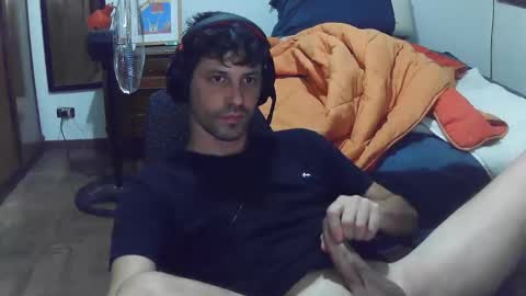 Snapshot of aaronspice chatting on February 2025 09:19:02 PM aaronspice online show from February 2025 09:19:02 PM