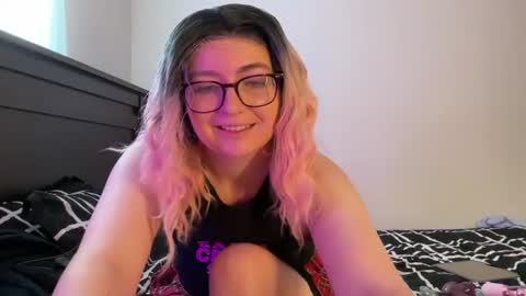 Snapshot of abbiwillow chatting on June 2026 03:03:02 PM Abbi Willow online show from June 2026 03:03:02 PM