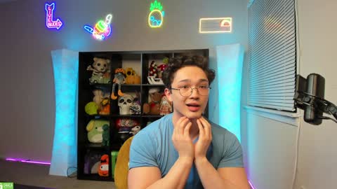 Snapshot of abbuddy920236 chatting on January 2025 05:16:02 AM buddy online show from January 2025 05:16:02 AM