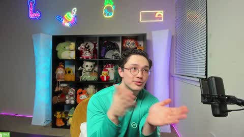 Snapshot of abbuddy920236 chatting on January 2025 05:08:02 AM buddy online show from January 2025 05:08:02 AM