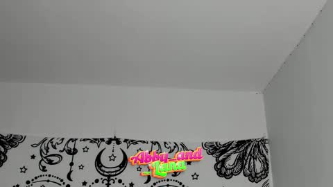 Snapshot of abby_and_lana chatting on November 2025 04:03:02 AM ABBY LANNA online show from November 2025 04:03:02 AM