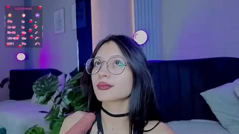 Snapshot of abby_dreamss chatting on June 2026 11:42:02 AM Abby online show from June 2026 11:42:02 AM