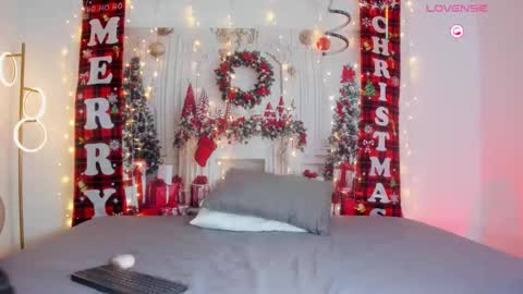 Snapshot of abby_evans05 chatting on December 2025 11:56:02 PM Abby online show from December 2025 11:56:02 PM