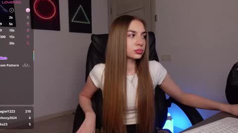 ABBY LAKER online show from March 2025 07:11:02 PM