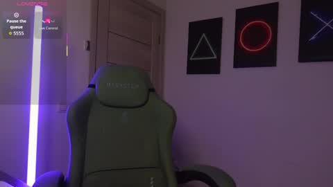 ABBY LAKER online show from September 2025 05:29:01 AM