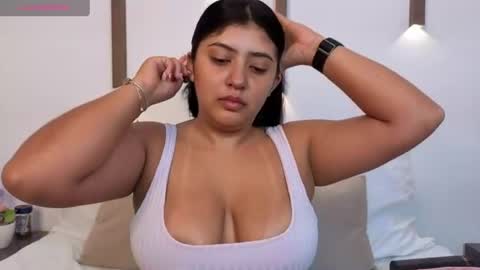 Snapshot of abby_millerr_ chatting on June 2026 11:58:02 AM Abbygail online show from June 2026 11:58:02 AM