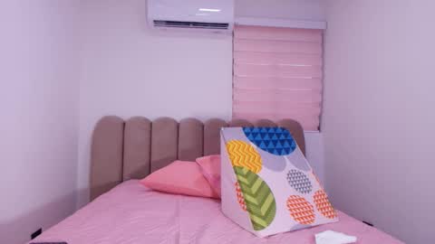 Abby online show from December 2025 07:19:02 PM