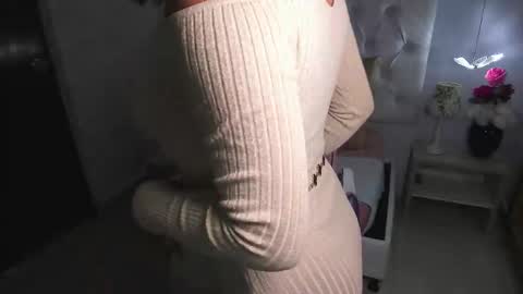 Abby Roux online show from January 2026 03:23:01 AM