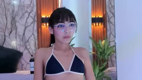 Snapshot of abbybennett1 chatting on October 2025 11:07:01 AM abbybennett1 online show from October 2025 11:07:01 AM