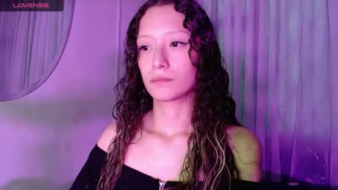 abbycute online show from November 2025 01:44:02 PM