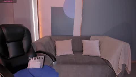 Abby Dalton  online show from March 2025 05:39:02 PM