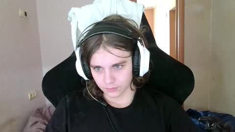 abbysal_blade online show from October 2025 04:55:02 AM