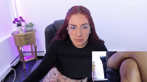 Snapshot of abbystones chatting on January 2025 07:10:02 PM Abby Stones online show from January 2025 07:10:02 PM