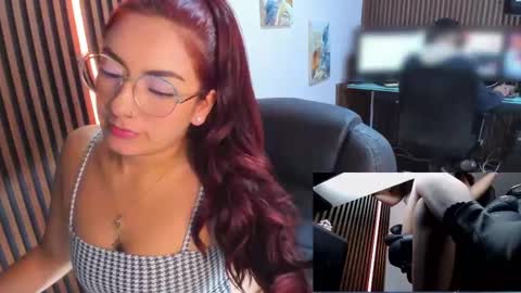 Snapshot of abbystones chatting on February 2025 06:04:02 PM Abby Stones online show from February 2025 06:04:02 PM
