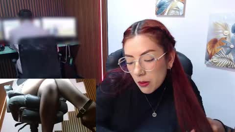 Snapshot of abbystones chatting on March 2025 03:24:02 PM Abby Stones online show from March 2025 03:24:02 PM