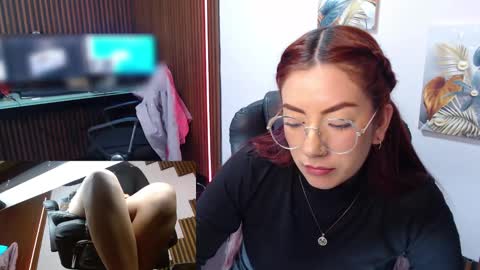 Snapshot of abbystones chatting on March 2025 06:26:02 PM Abby Stones online show from March 2025 06:26:02 PM