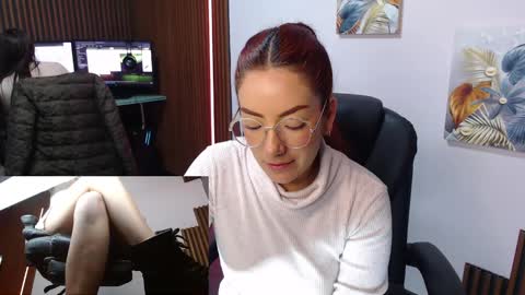 Snapshot of abbystones chatting on March 2025 05:46:01 PM Abby Stones online show from March 2025 05:46:01 PM