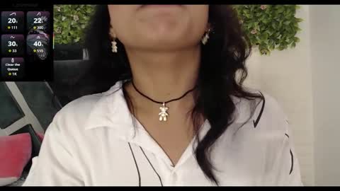 Snapshot of abbytatte_pmb chatting on October 2025 10:31:01 PM abby online show from October 2025 10:31:01 PM