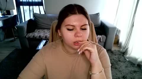 abbyvibe online show from November 2025 11:21:01 AM