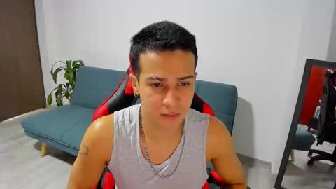 Independence model AbelAsburgo online show from March 2026 07:03:02 AM