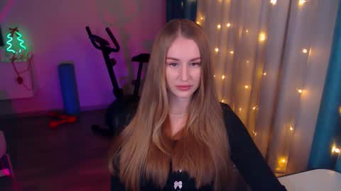 Anna online show from January 2025 08:36:02 PM