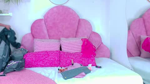 ABIGAIL online show from January 2026 07:50:02 PM