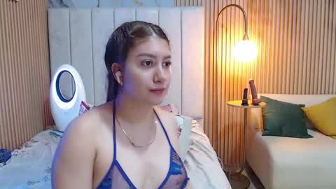 Snapshot of abigailowensss chatting on May 2026 07:48:01 AM abigailowensss online show from May 2026 07:48:01 AM