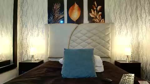 Snapshot of abravanel_sefardi chatting on June 2026 10:13:02 PM Abrovanel online show from June 2026 10:13:02 PM