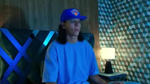 Snapshot of abravanel_sefardi chatting on July 2026 09:44:01 PM Abrovanel online show from July 2026 09:44:01 PM