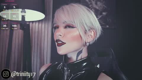 Snapshot of abril__colen chatting on December 2024 04:36:02 PM April online show from December 2024 04:36:02 PM