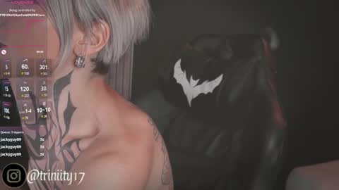 Snapshot of abril__colen chatting on January 2025 11:16:02 AM April online show from January 2025 11:16:02 AM