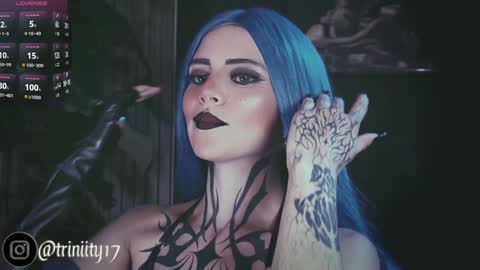 Snapshot of abril__colen chatting on January 2025 12:02:01 AM April online show from January 2025 12:02:01 AM