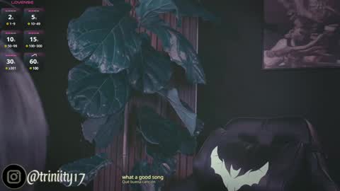 Snapshot of abril__colen chatting on January 2025 11:18:02 PM April online show from January 2025 11:18:02 PM