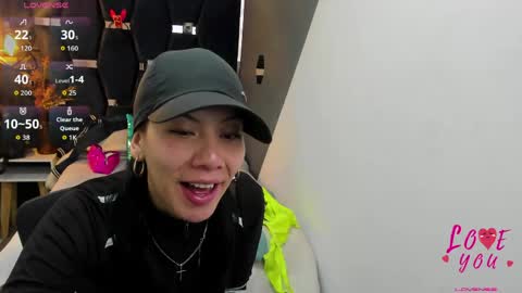 Snapshot of abril_fox__ chatting on April 2026 09:30:01 PM Abril Fox online show from April 2026 09:30:01 PM